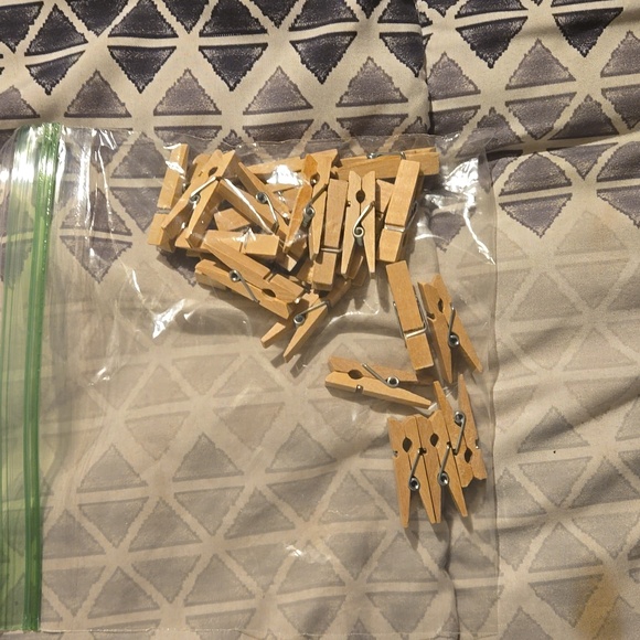 Macrame Picture Hanging Piece - Picture 2 of 2